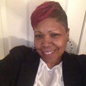 Meet your Posher, Debbi